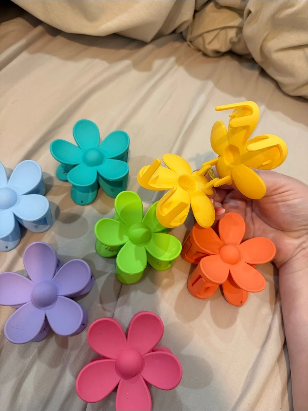 Bright Flower Clip Set - Multicolor Daisy Hair/Accessory Clips